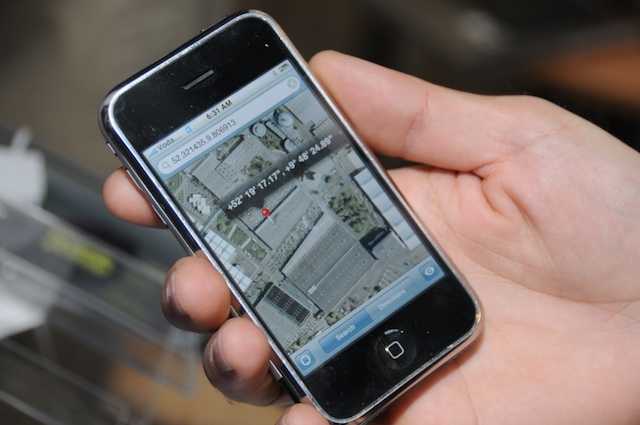 Gomite iPhone GPS solutions Goggle Maps 